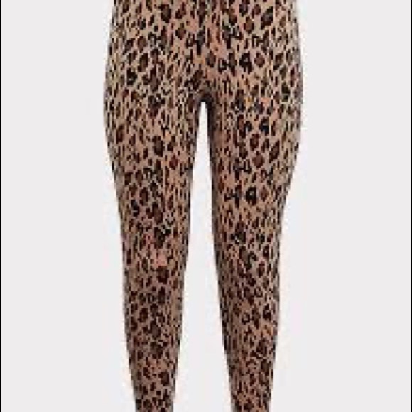 Torrid Premium Leopard leggings size Med large 00 - Picture 5 of 5